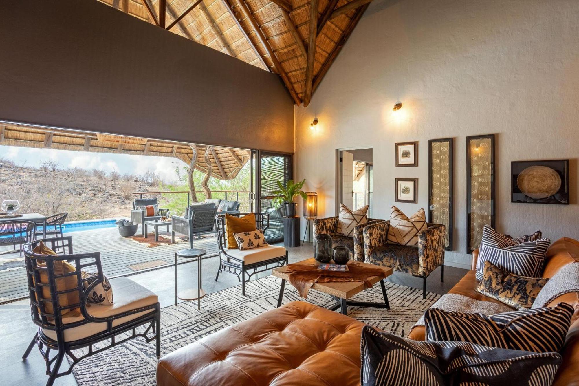 Tuningi Safari Lodge Madikwe Game Reserve Eksteriør billede