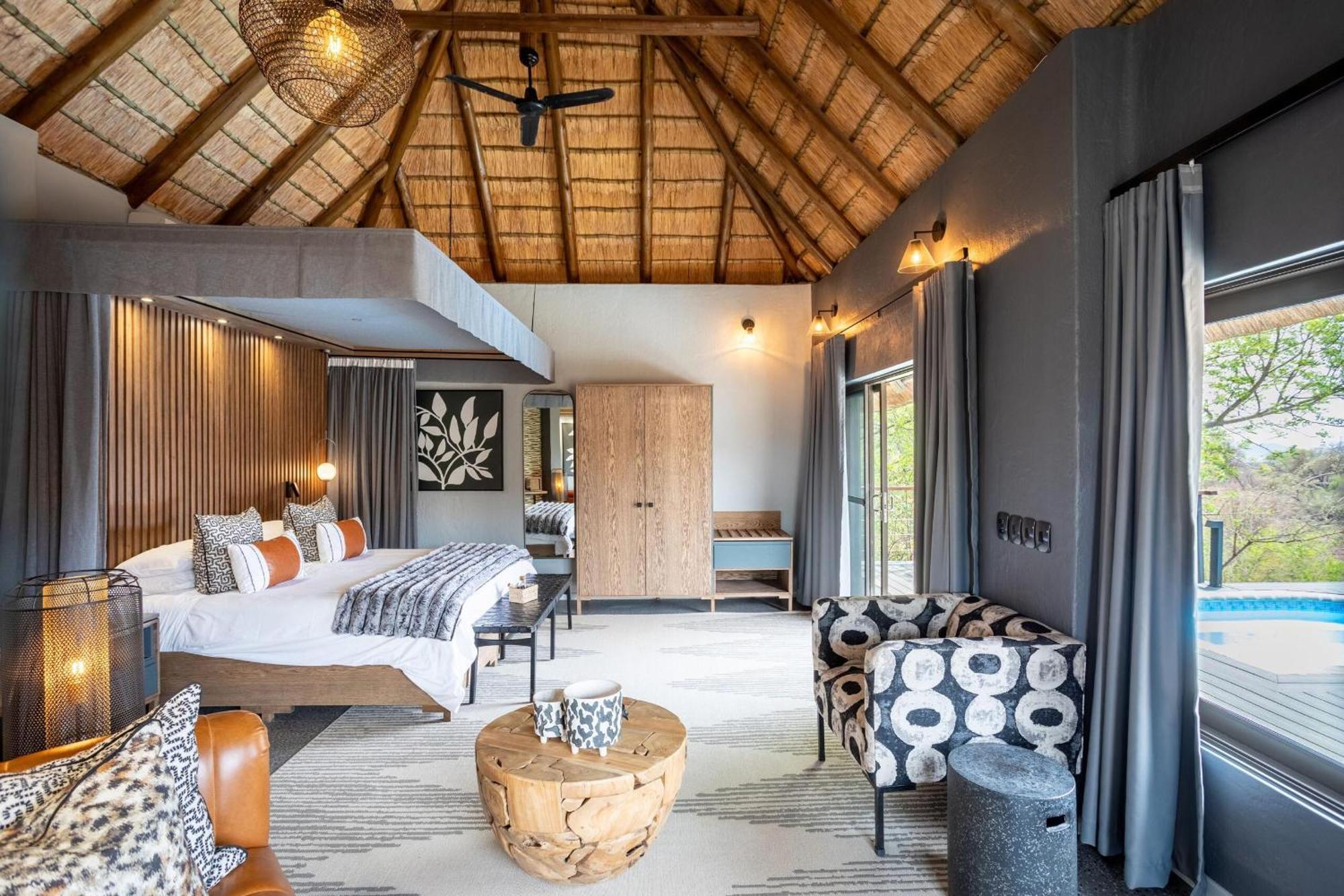 Tuningi Safari Lodge Madikwe Game Reserve Eksteriør billede